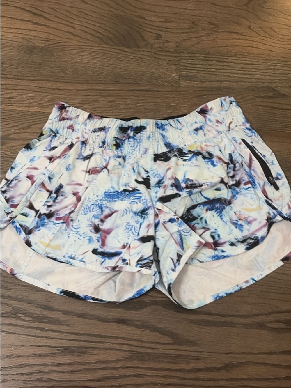 Lululemon Women’s Printed Athletic Shorts - Light Multi